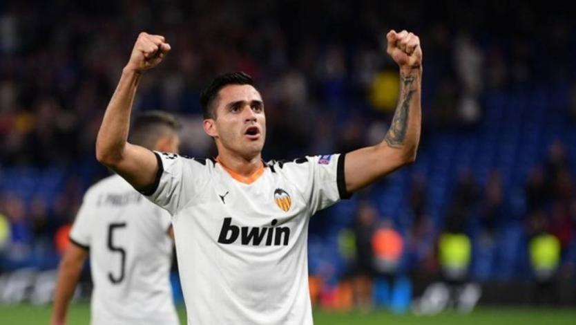 Maxi Gómez causes a huge mess in Valencia
