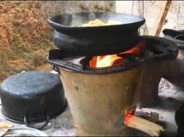 Sri Lanka: Citizens start cooking on clay stoves
