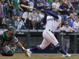 Toro produces the win for the Seattle Mariners


