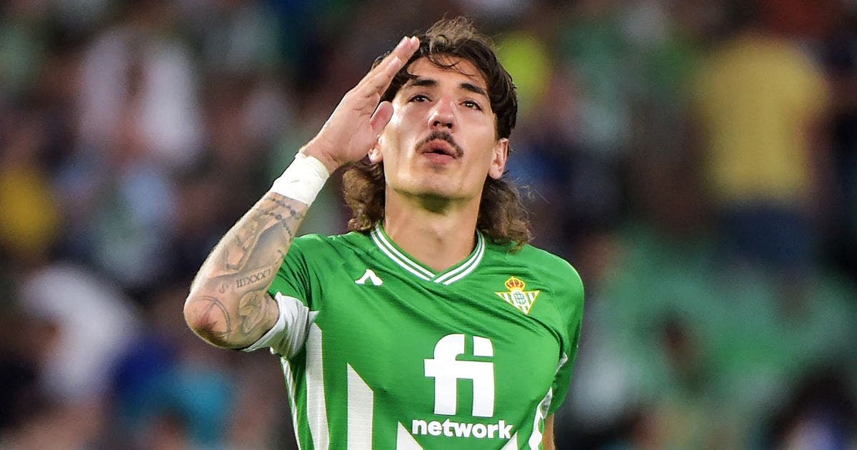 Urgent news in the signing of Bellerín by Betis
