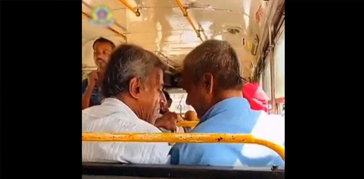 Video of 2 elderly passengers fighting in a bus goes viral
