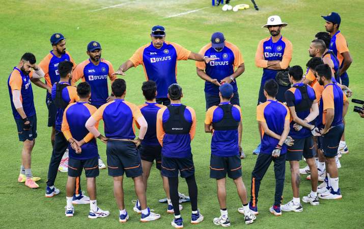 T20 World Cup 2022: These players need defeat in India team, why did Ravi Shastri say this? 

