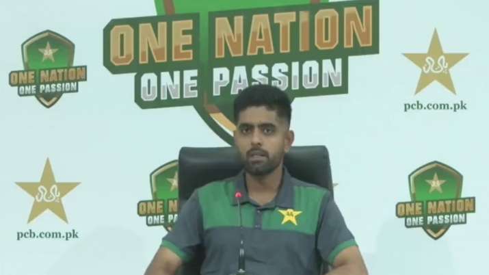 Babar Azam: 'What do you think I am old?', Babar Azam gave a befitting response to a Pakistani journalist, VIDEO

