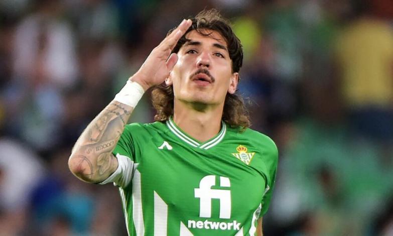 Bellerin, very close to rescinding his contract to return to Betis
