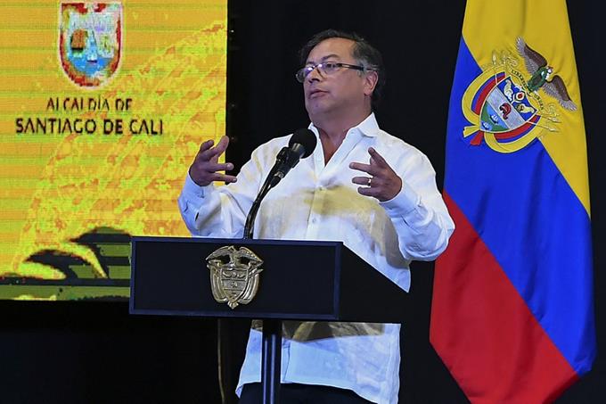 Gustavo Petro afirma que un narco uruguayo está detrás del asesinato de fiscal paraguayo en Colombia