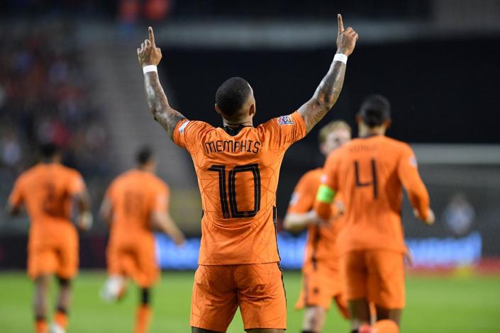 Memphis Depay, one step away from Juve
