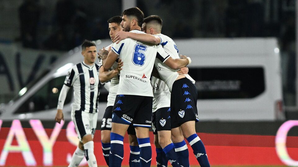Vélez eliminated Talleres and is among the top four in the Libertadores
