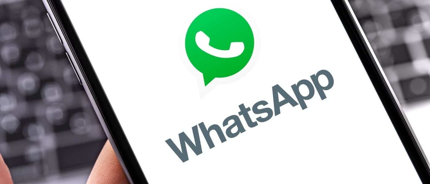 WhatsApp communities available to some users

