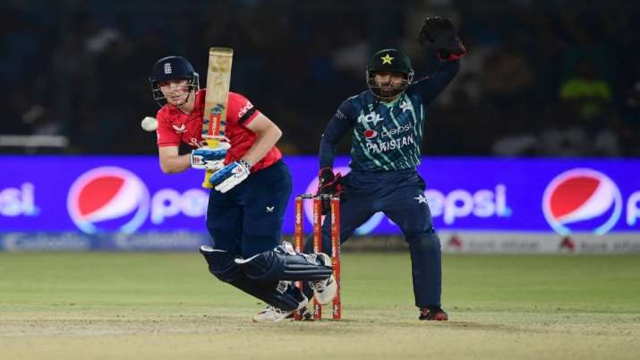 PAK vs ENG: England started with a win after 17 years, defeated Pakistan at home, took a 1-0 series lead

