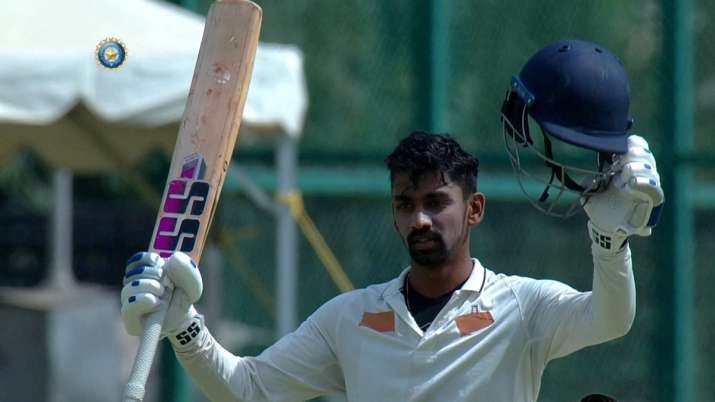 Duleep Trophy Final 2022: South Zone left West Zone behind, Baba Inderjeet scored the best century on the second day  

