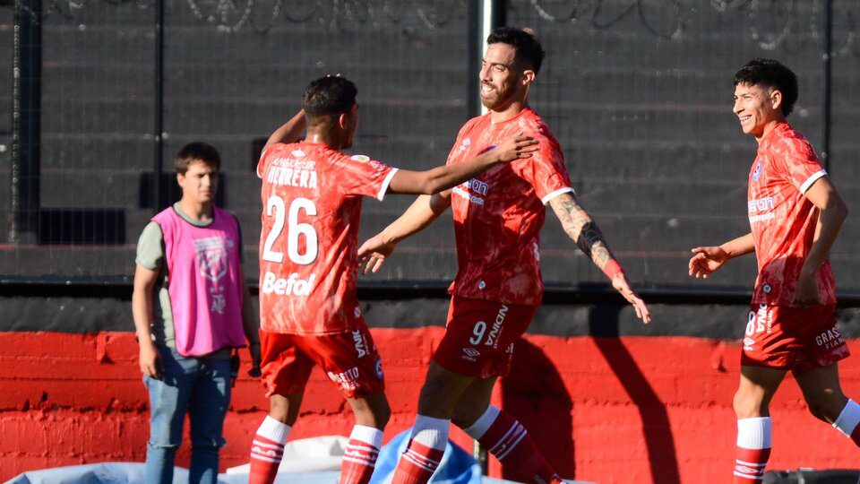 Argentinians thrashed Colón, in tune with the sabalero context 
