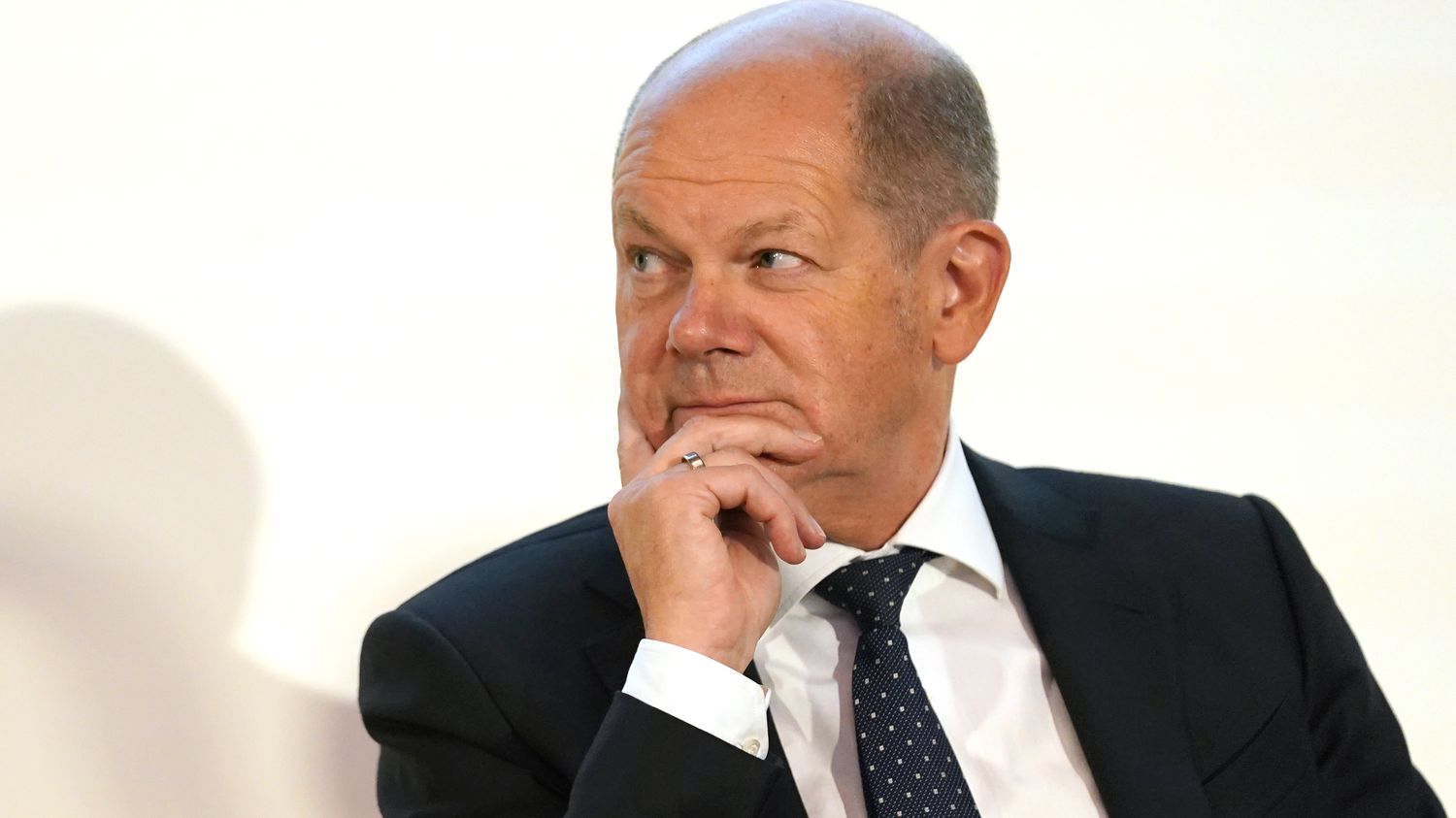 Germany: Chancellor Olaf Scholz tested positive for Covid-19

