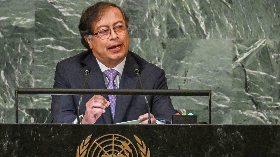 Gustavo Petro's forceful speech at the UN in which he criticized the "war" against drugs orchestrated by the US
