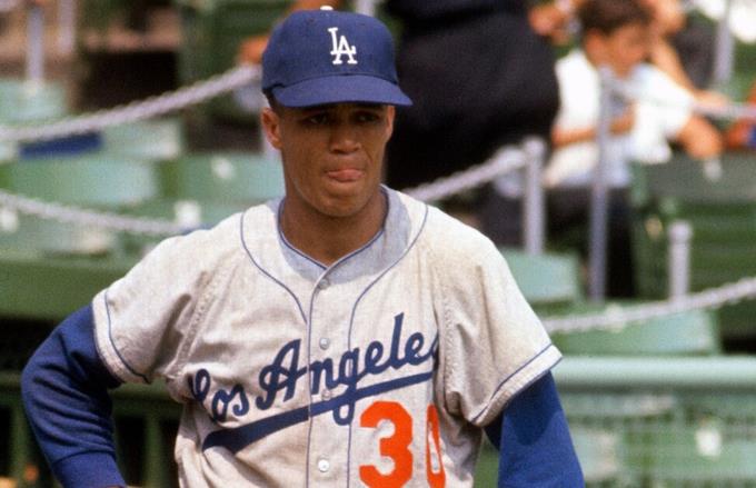Fallece Maury Wills, exestrella de los Dodgers y uno de los mejores robadores de bases