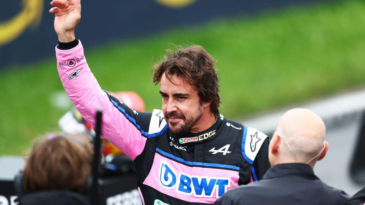 Red Bull boss puts Fernando Alonso's replacement on a tray to Alpine
