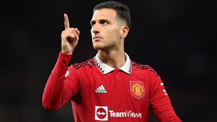 The 5 clubs that want to sign Diogo Dalot in 2023
