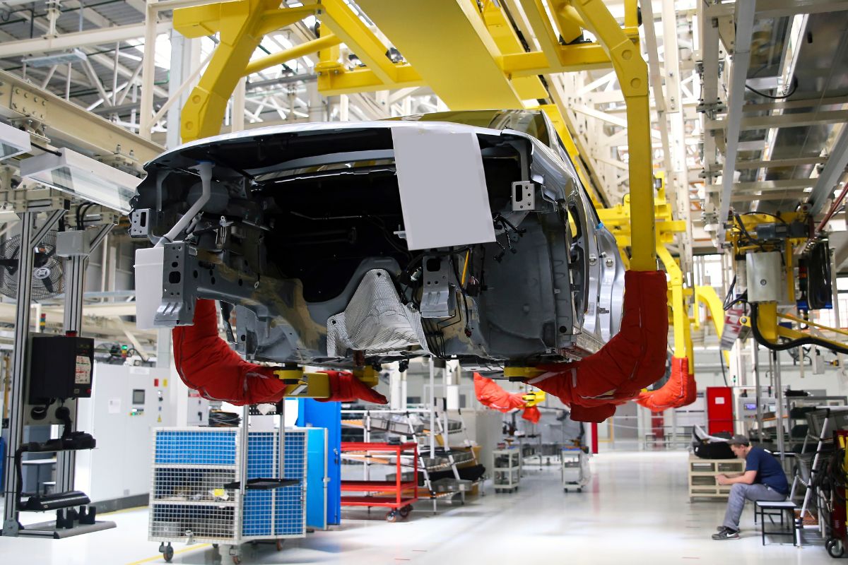 UAE's first electric car factory set up Dubai Industrial City