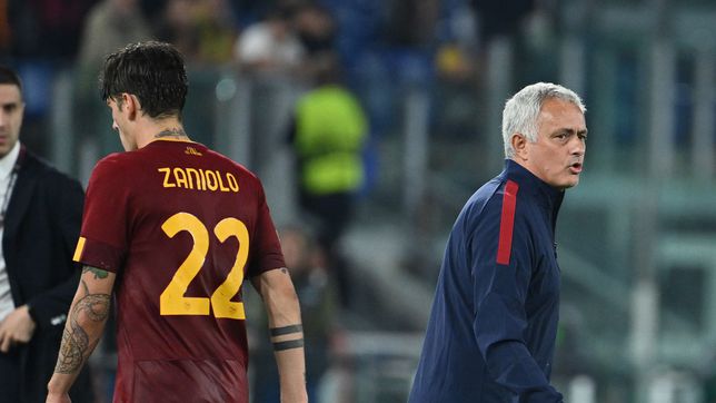  Mourinho: “Zanolo?  Pezzella should have been expelled...”
