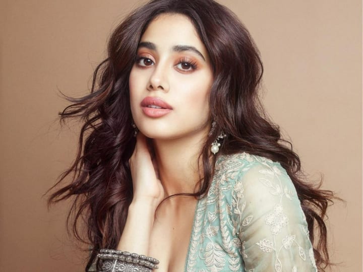 Janhvi Kapoor was not allowed to lock the bathroom, learn the shocking reason

