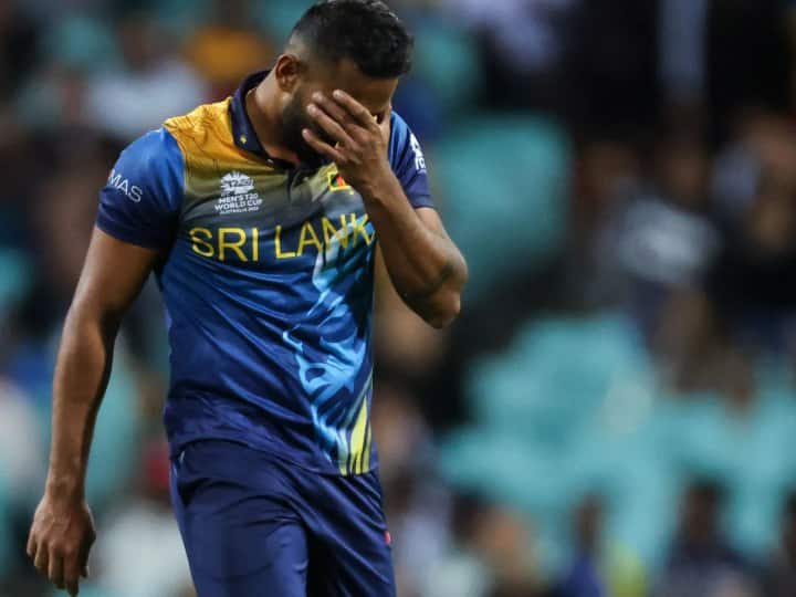 Karunaratne had to break the rules during T20 WC, Sri Lanka imposed a one-year ban

