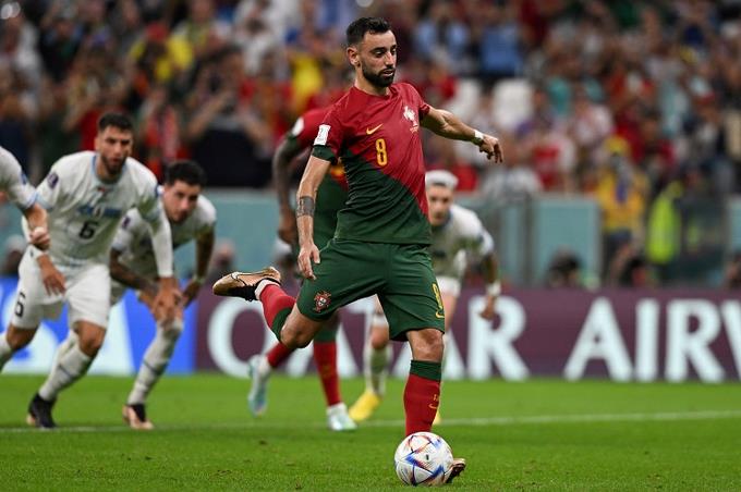Portugal a octavos de final, deja a Uruguay con la soga al cuello