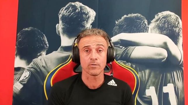  Spain in the 2022 World Cup: Luis Enrique on Twitch |  Last minute of the National Team in Qatar
