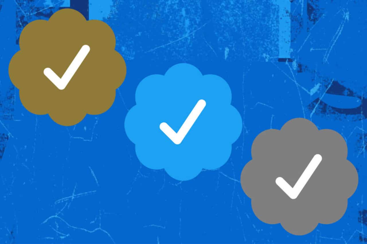 The Twitter badge returns on December 2 in three colors: blue, gray and gold

