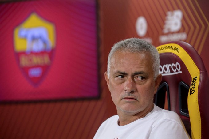The pitched battle between Mourinho and Karsdorp
