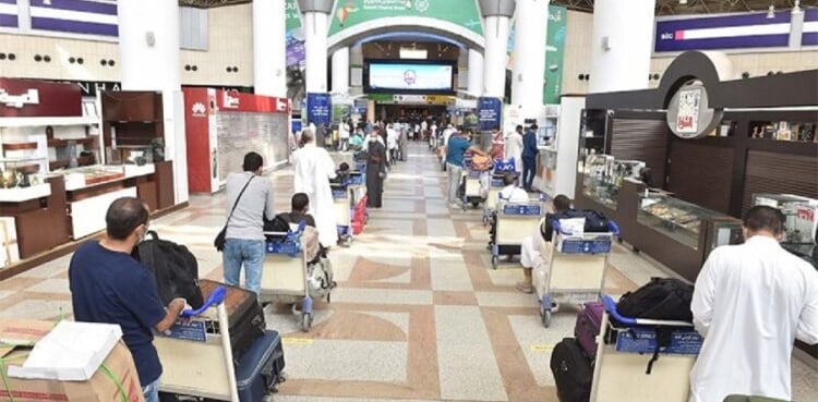 A large number of foreign employees moved from Kuwait to the Gulf countries, the reason came to light
