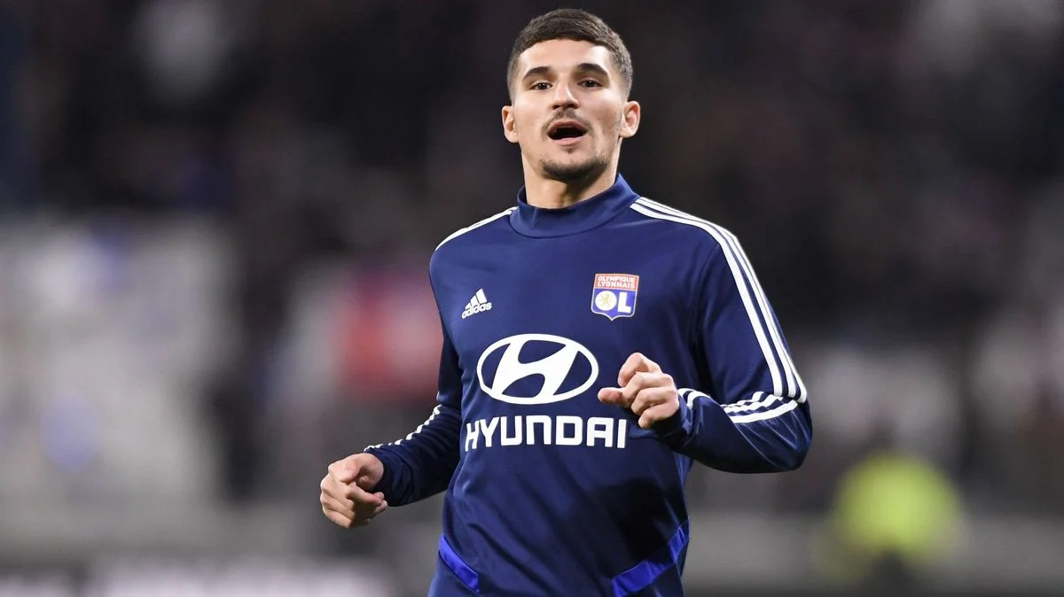 Aouar lowers his ears with Betis after rejection by AC Milan
