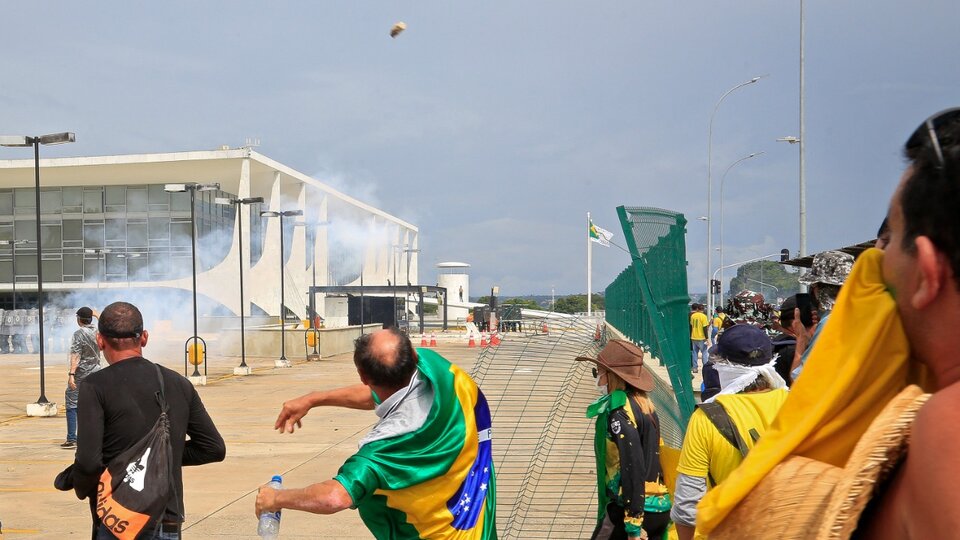 Dangerous gales loom in the Brazilian barracks
