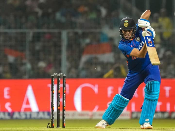 Even after coming off after scoring 21 runs, Shubman broke Kohli's record, he did the feat at Eden Gardens

