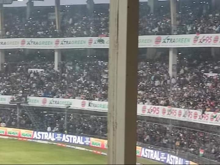 Fans set an example at Holkar Stadium, they kept zero waste during the match, they did not spread rubbish

