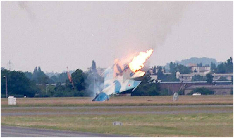  Incompetence of the Indian Air Force;  2 warplanes collided during aerial exercises
