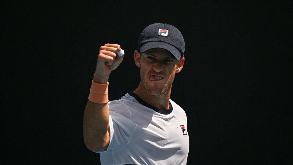 Joy for Schwartzman and Djokovic debut at the Australian Open
