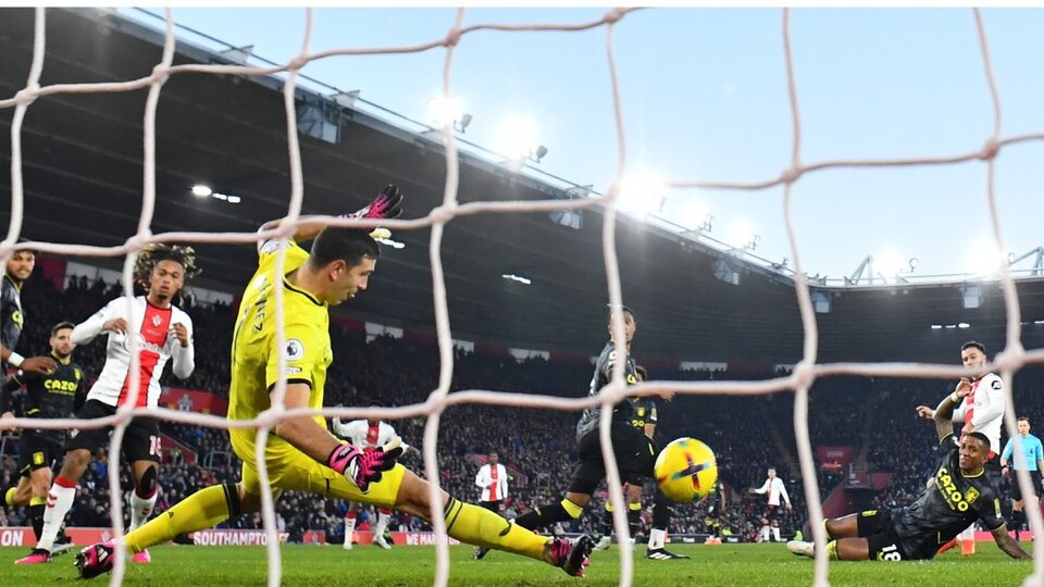 Premier League: Aston Villa "I drew" Martinez beat Southampton  
