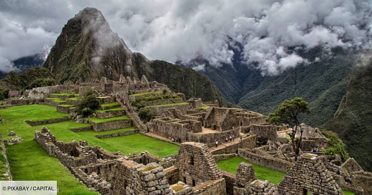 Protests in Peru: 418 tourists evacuated from Machu Picchu
