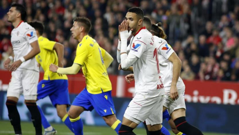 Sevilla pressures En-Nesyri to leave
