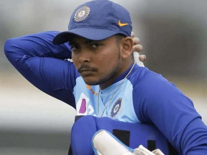Shubman Gill trolled for not including Prithvi Shaw in playing XI, fans expressed anger

