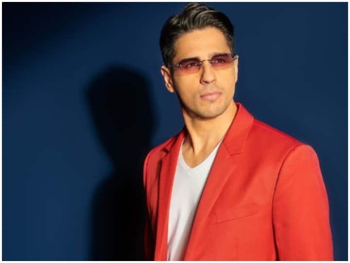 Siddharth Malhotra wants to give the couple privacy instead of 'spying' on Anbir-Alia

