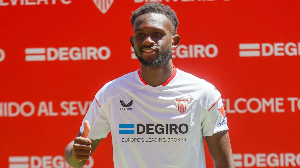 The bombshell that Sevilla FC is preparing after the Nianzou fiasco
