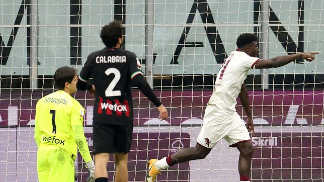 Torino eliminates Milan playing with 10
