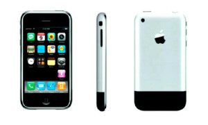 16 year old iPhone sold for 1 crore 65 lakh rupees
