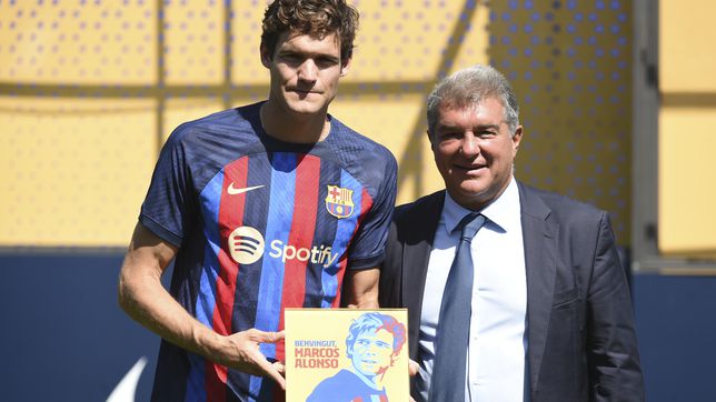 Adarve denounces before FIFA the signing of Marcos by Barça
