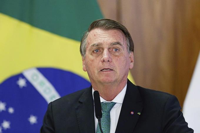Senador brasileño afirma que Bolsonaro buscó convencerle de dar un golpe de Estado