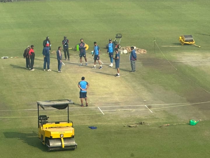 Controversy started again before Delhi Test, India team accused of hiding pitch


