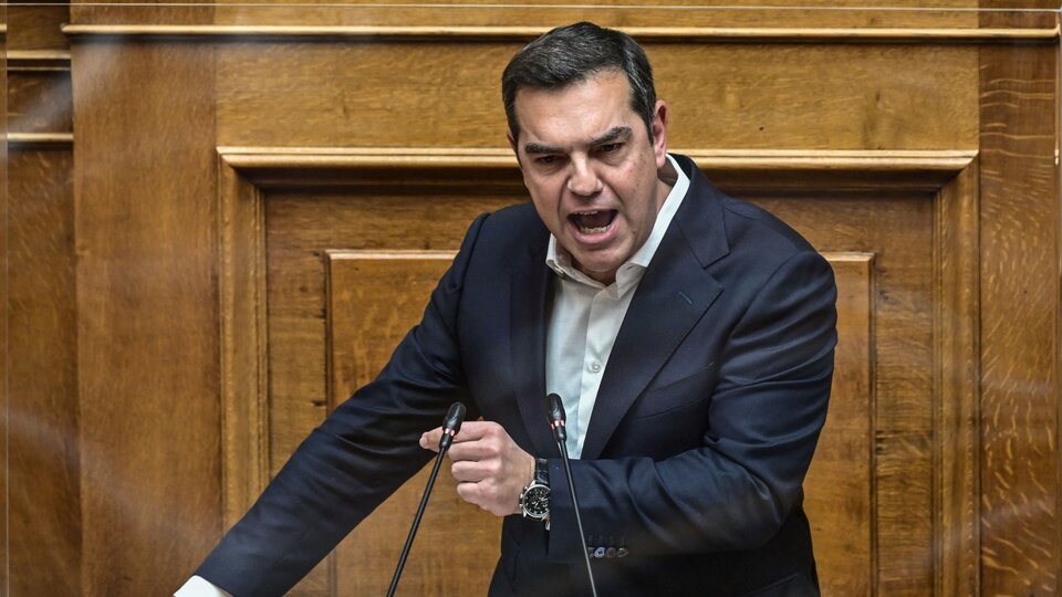 Greece: opposition leader called for parliament to be dissolved and elections to be called
