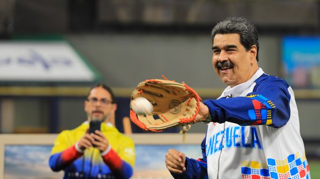 Nicolás Maduro inaugurates a new baseball stadium for the 2023 Caribbean Series
