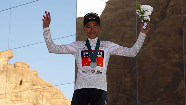 Santiago Buitrago, podium and best young player on the Saudi Tour
