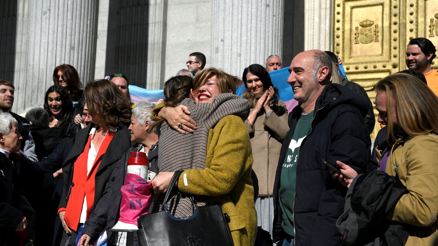 Spain adopts a law allowing free gender change in the civil registry from the age of 16
